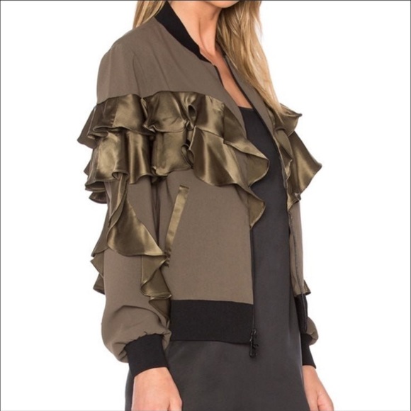 Cinq a Sept Women’s Leia Ruffle Bomber Jacket In Olive Size XS - Picture 17 of 17
